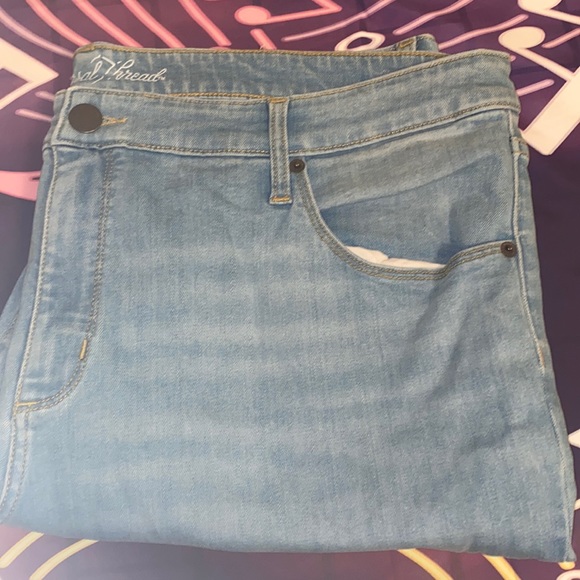 Plus Size Women’s Skinny Jeans!! New Without tags - Picture 1 of 2